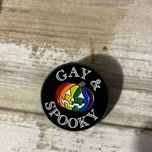 Pride pin